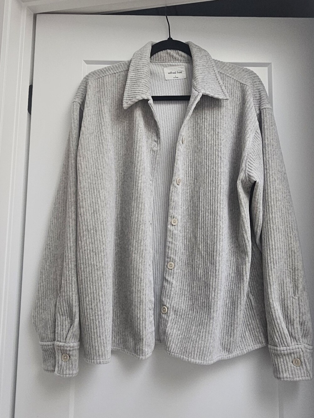WILFRED FREE Grey Button Up Shacket Shirt Velvet Chenille Small Aritzia